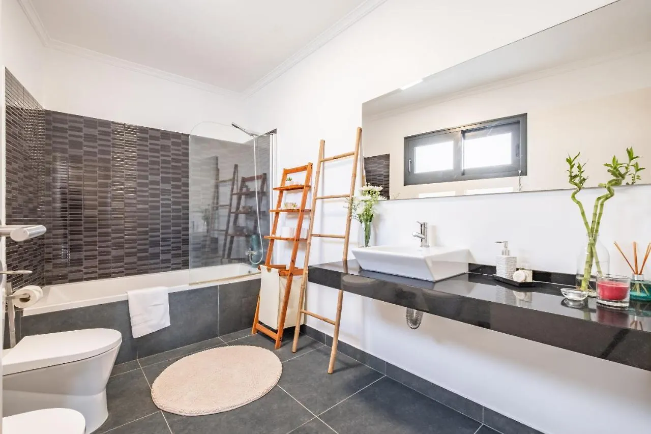 فيلا Uptown Sea View By Madeira Sun Travel فونشال 0*,